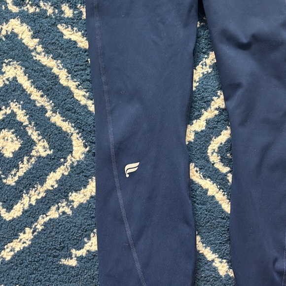 Fabletics Women’s Leggings Navy Blue Size XS with pockets - Picture 3 of 4